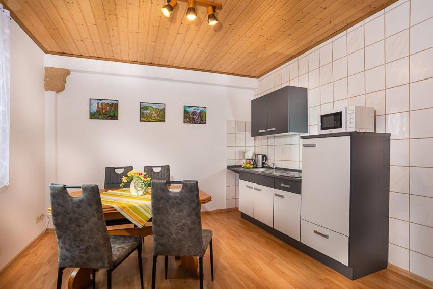 Ferienhaus "Zur Alten Schule" Mittelndorf Ngoại thất bức ảnh
